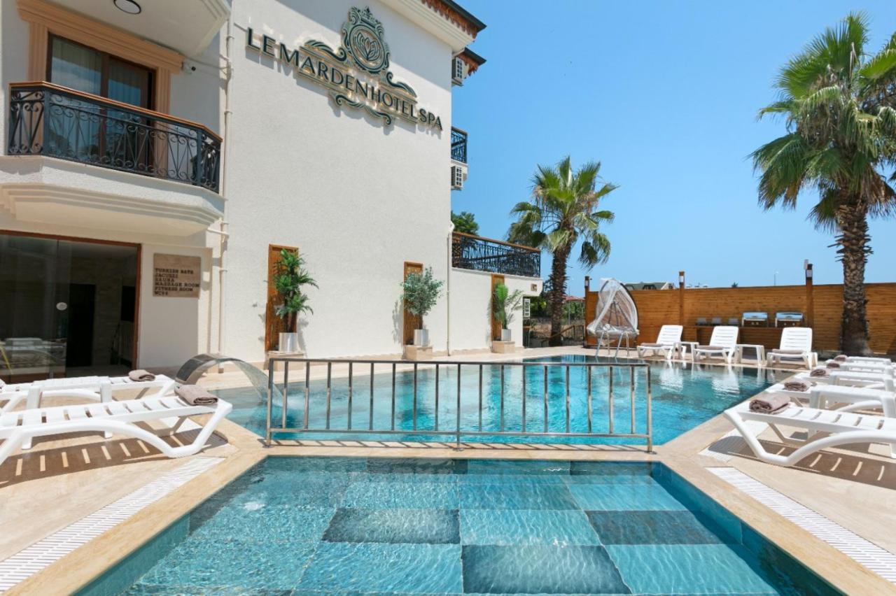 Le Marden Hotel Spa Τεκίροβα Εξωτερικό φωτογραφία